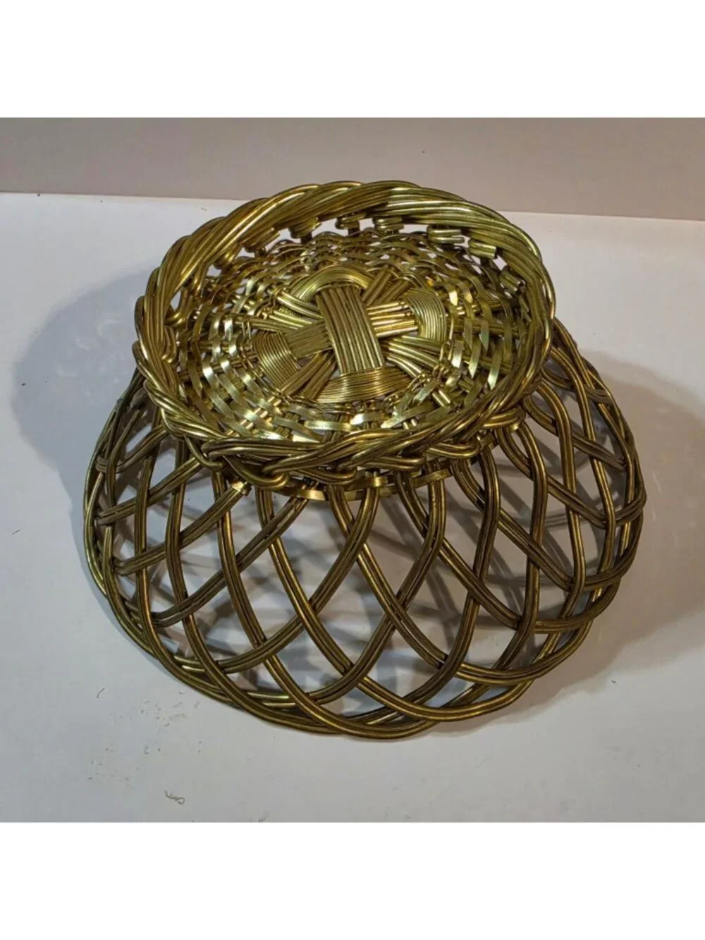 Vtg Woven Brass Wire Basket Small Lattice Trinket Bowl Catchall Boho 3x6 MCM